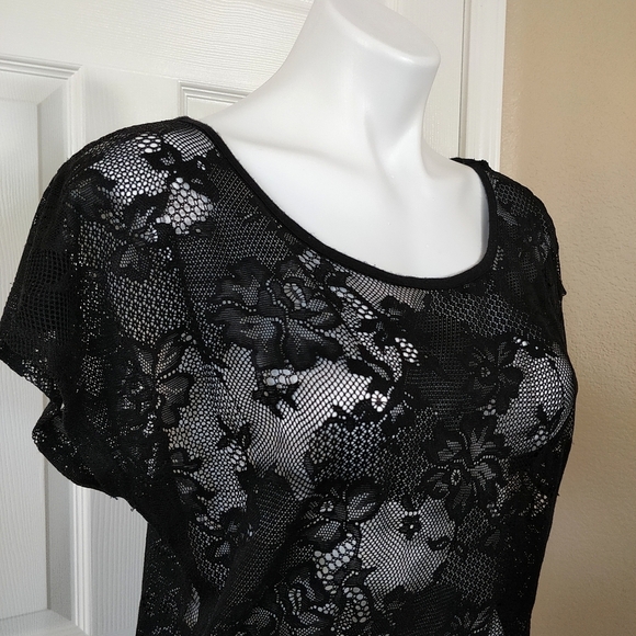 Forever 21 Lace Tunic - Picture 3 of 7